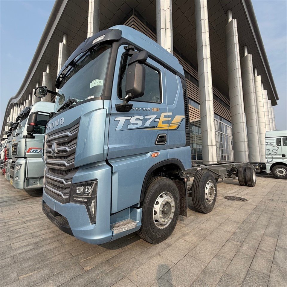 4x2 Truck Tarracóir